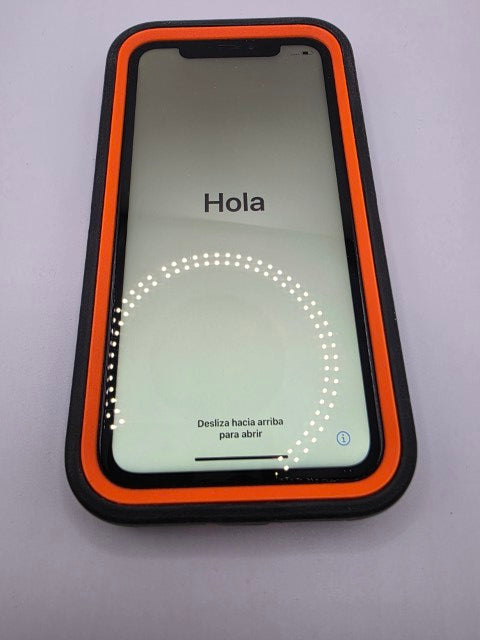 Apple iPhone XR - cracked back - 64 GB