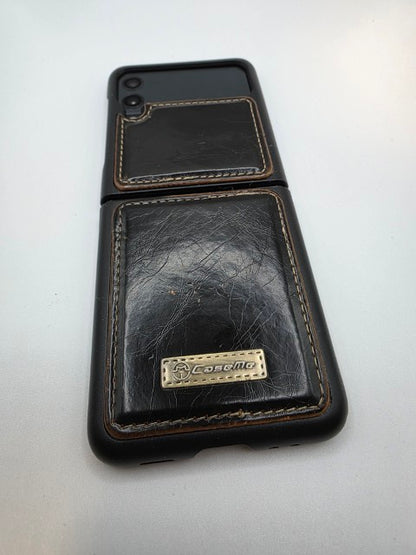 Samsung Galaxy Z Flip3 - 256 GB - Small dead pixel - With leather case
