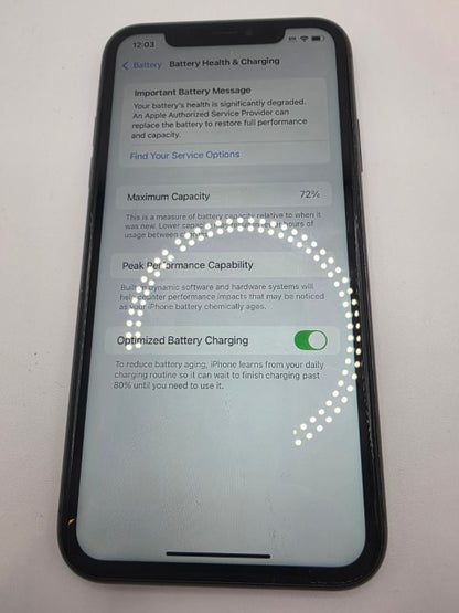 Apple iPhone 11 - 64 GB - with charging case