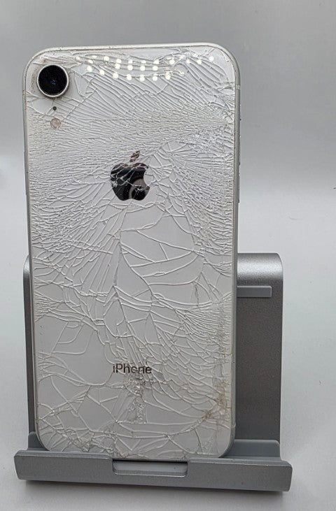 Apple iPhone XR - cracked back - 64 GB