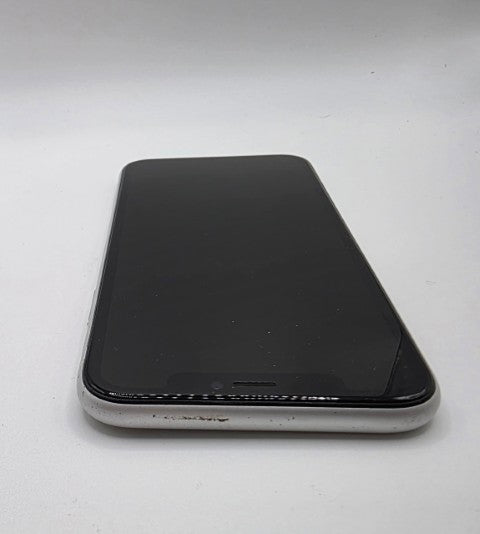 Apple iPhone XR - cracked back - 64 GB