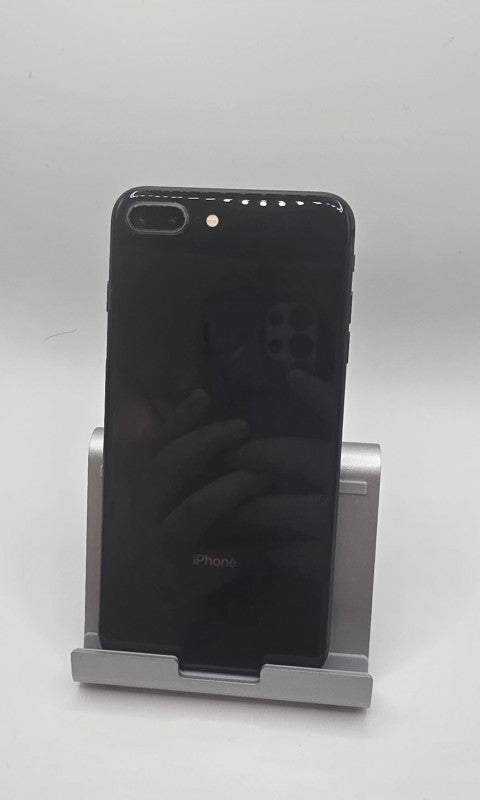 iPhone 8 Plus - 64 GB - Mint - With box